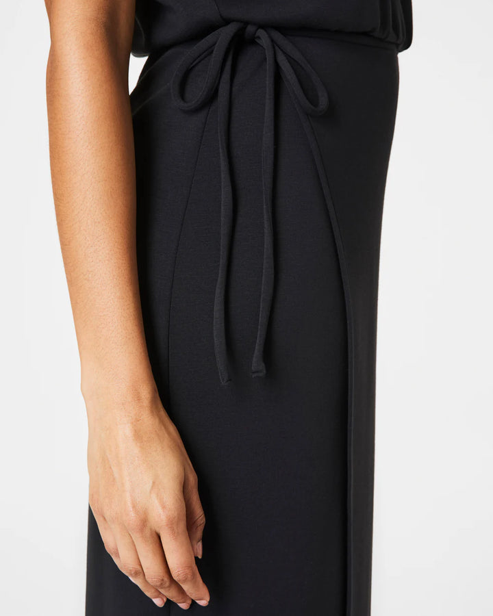 SPANX: AirEssentials® Midi Wrap Dress - Very Black