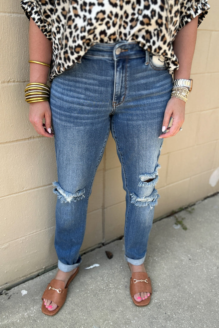 Judy Blue: Mid Rise Cuffed Hem Distressed Boyfriend Jeans