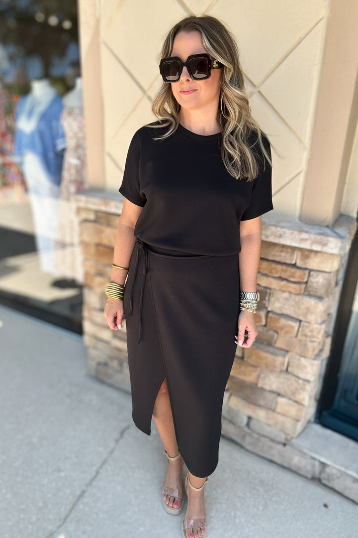 SPANX: AirEssentials® Midi Wrap Dress - Very Black