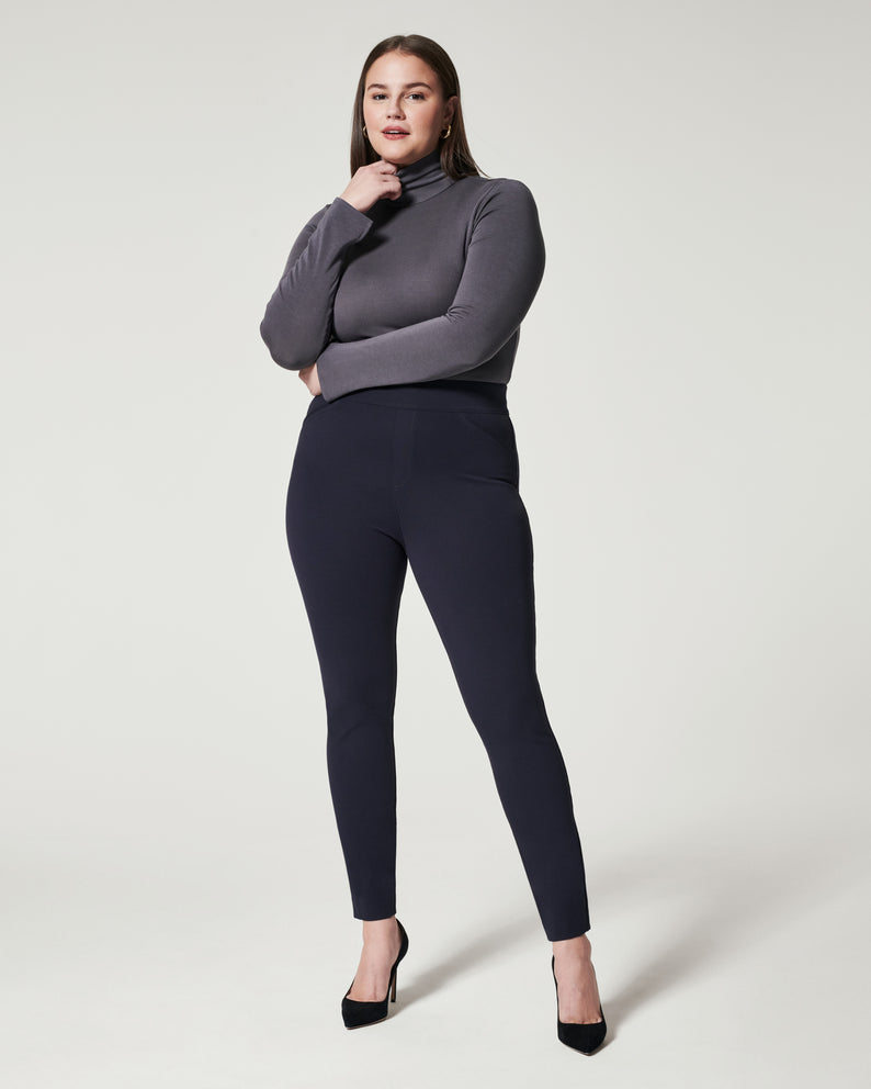 Spanx: The Perfect Pant, Ankle Backseam Skinny - Classic Navy – B
