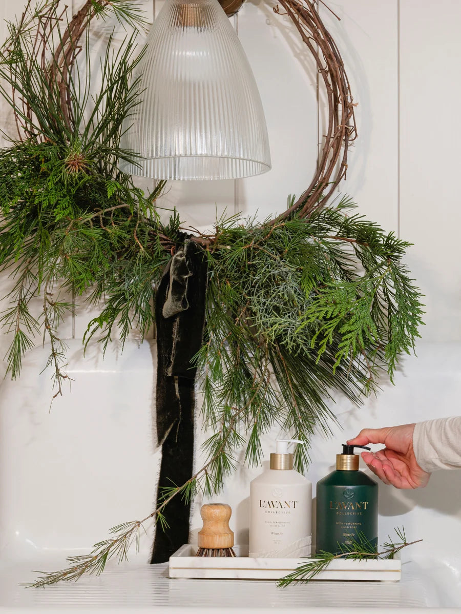 L'AVANT Collective: Hand Soap Winter Fir 16oz