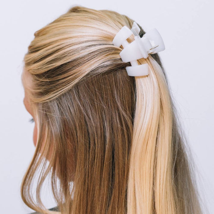 Classic | Coconut White | Petite | Claw Clip