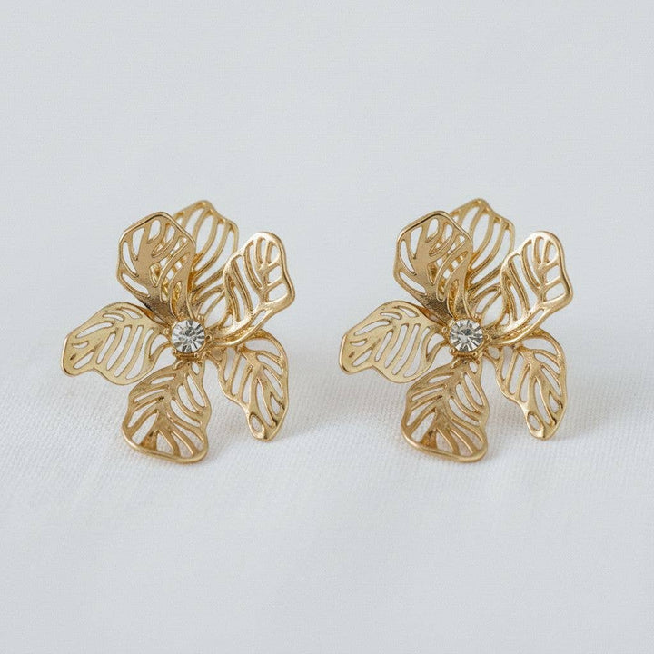 Artistic Floral Design Drop Earrings