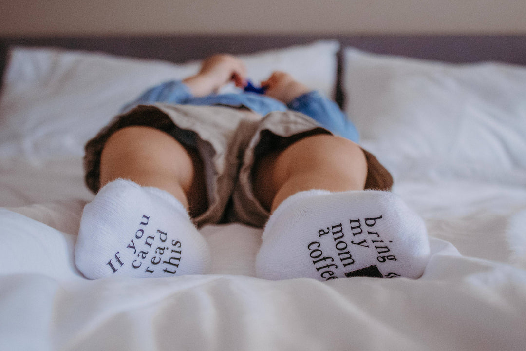 6-18mo If you can read this Bring My Mom a Coffee® Baby Socks