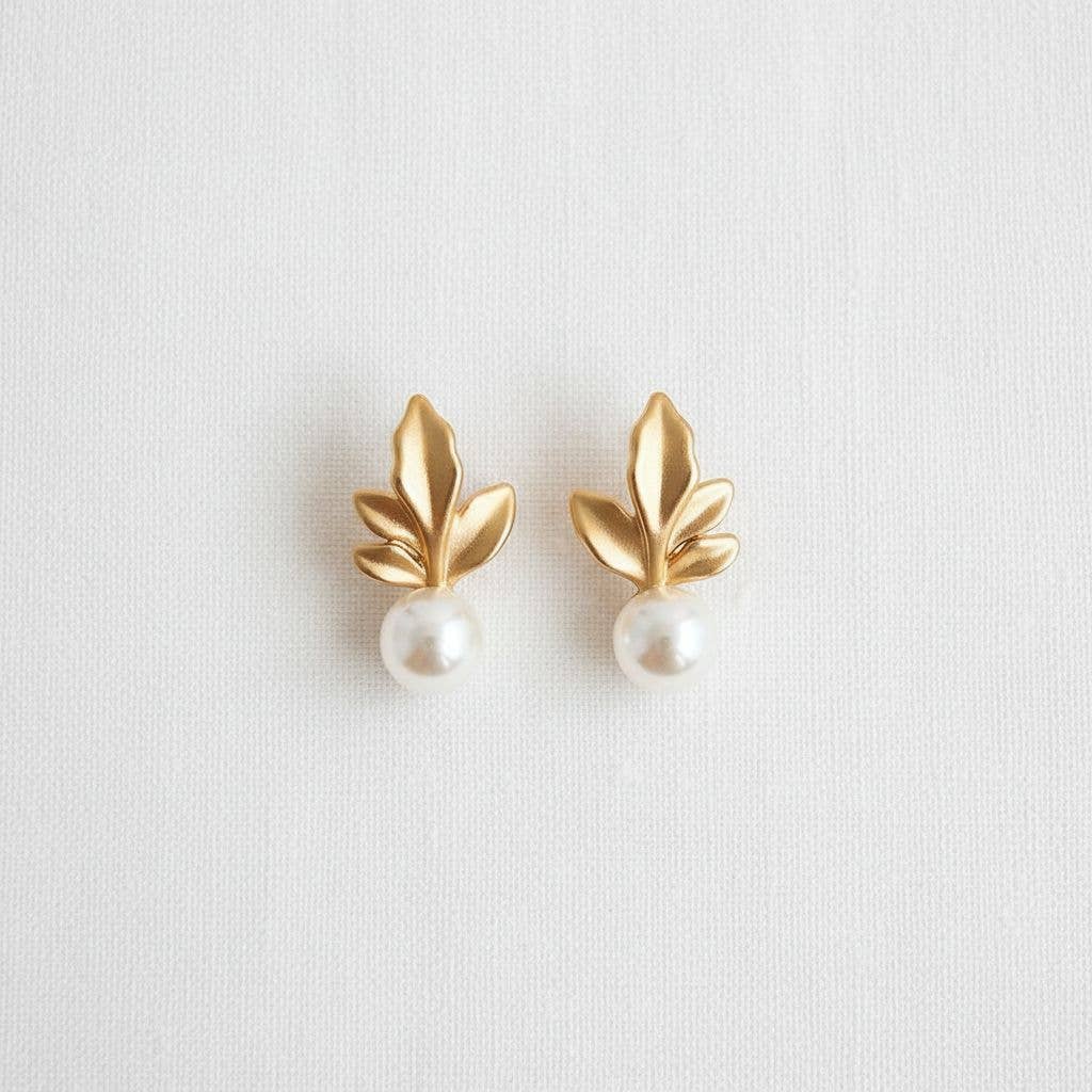Geometric Leaf Design Earrings - B Social Boutique