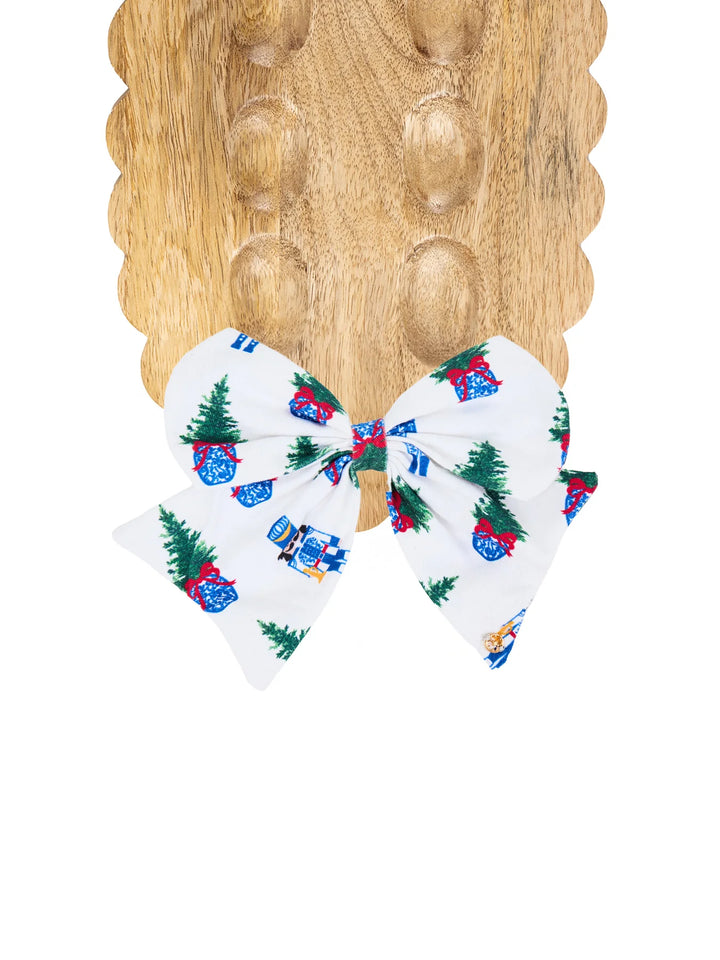 Magnetic Bow Merry Marchers