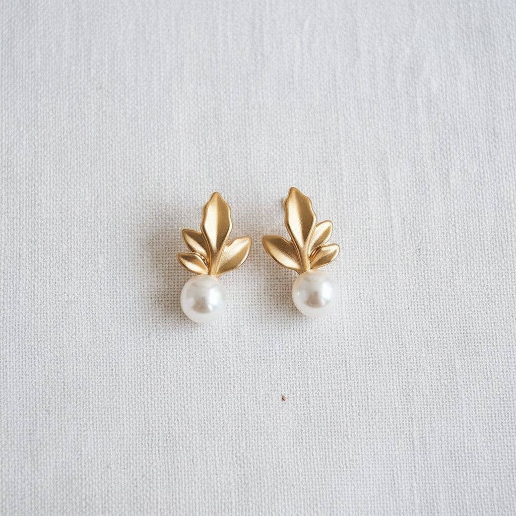 Geometric Leaf Design Earrings - B Social Boutique