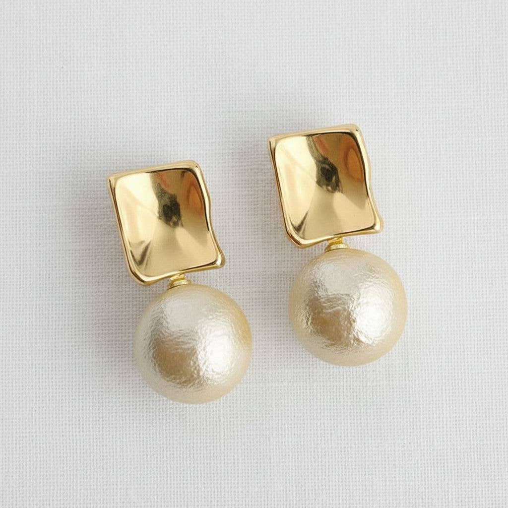 Contemporary Geometric Pearl Drop Earrings - B Social Boutique