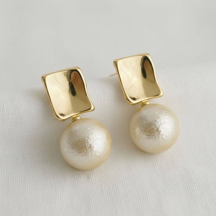Contemporary Geometric Pearl Drop Earrings - B Social Boutique