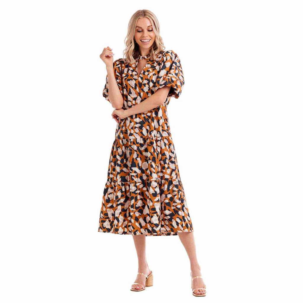 Mud Pie: Christine Tiered Midi Dress in Tan Abstract