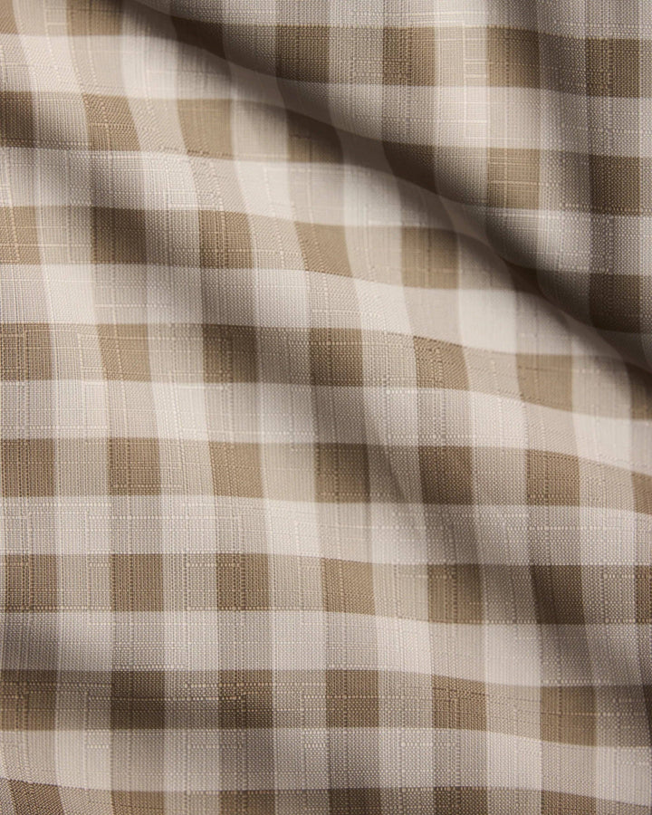 Hazel Gingham Tablecloth: Large - 62" x 108"