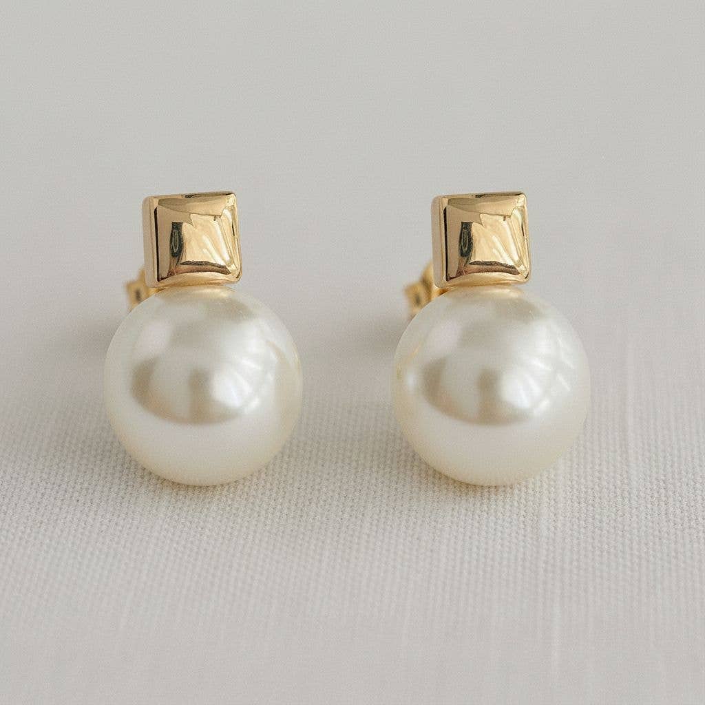 Chic High-Gloss Pearl Stud Earrings - B Social Boutique