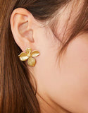 Spartina 449: Wallflower Stud Earrings Gold