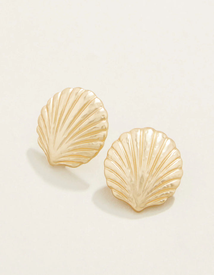 Spartina 449: Shello Stud Earrings Gold