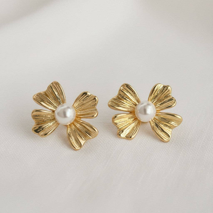 Floral Pearl Drop Earrings with Vintage Charm - B Social Boutique