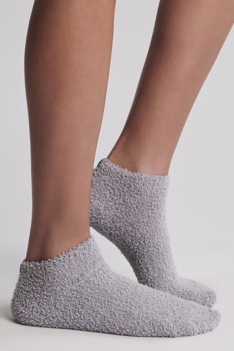 Barefoot Dreams: CozyChic® Heathered Stripe Ankle Socks Set -  Dove Gray