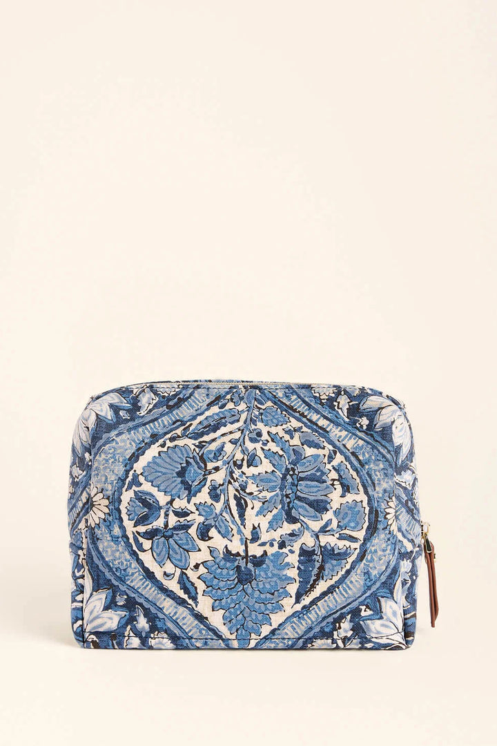 Spartina 449: Callie Cosmetic Case - Japonica Cartouche Blue