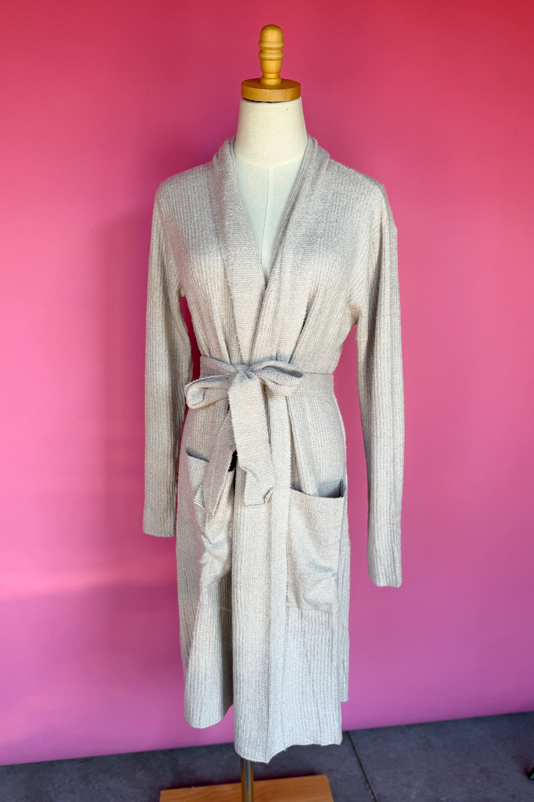 Barefoot Dreams: CozyChic® Light Ribbed Short Wrap Cozy Robe - Faded Rose-Pearl