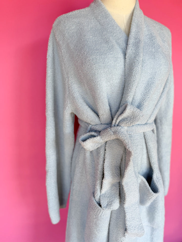 Barefoot Dreams: CozyChic Luxe Robe With Rib Detail- SNOW DROPBarefoot Dreams: CozyChic Luxe Robe With Rib Detail- SNOW DROP