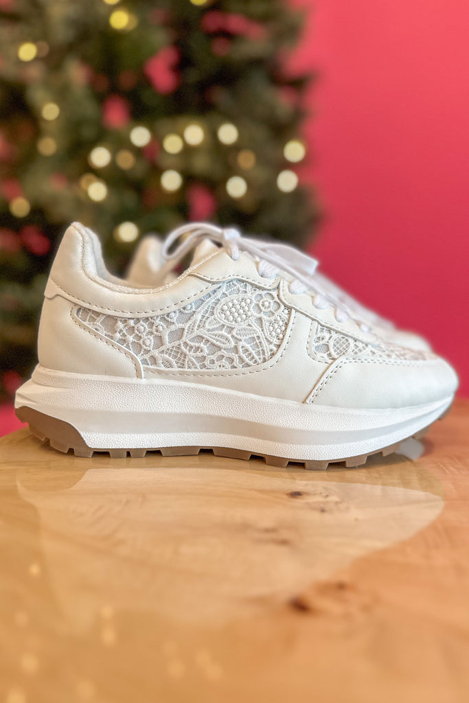 Get Preppy White Lace Sneaker