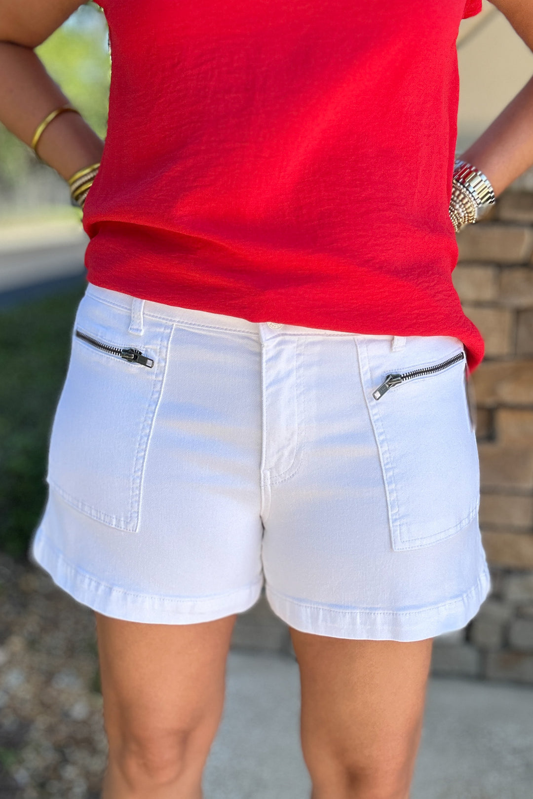 KUT:  JANE Zipper Pocket Short - Optic White