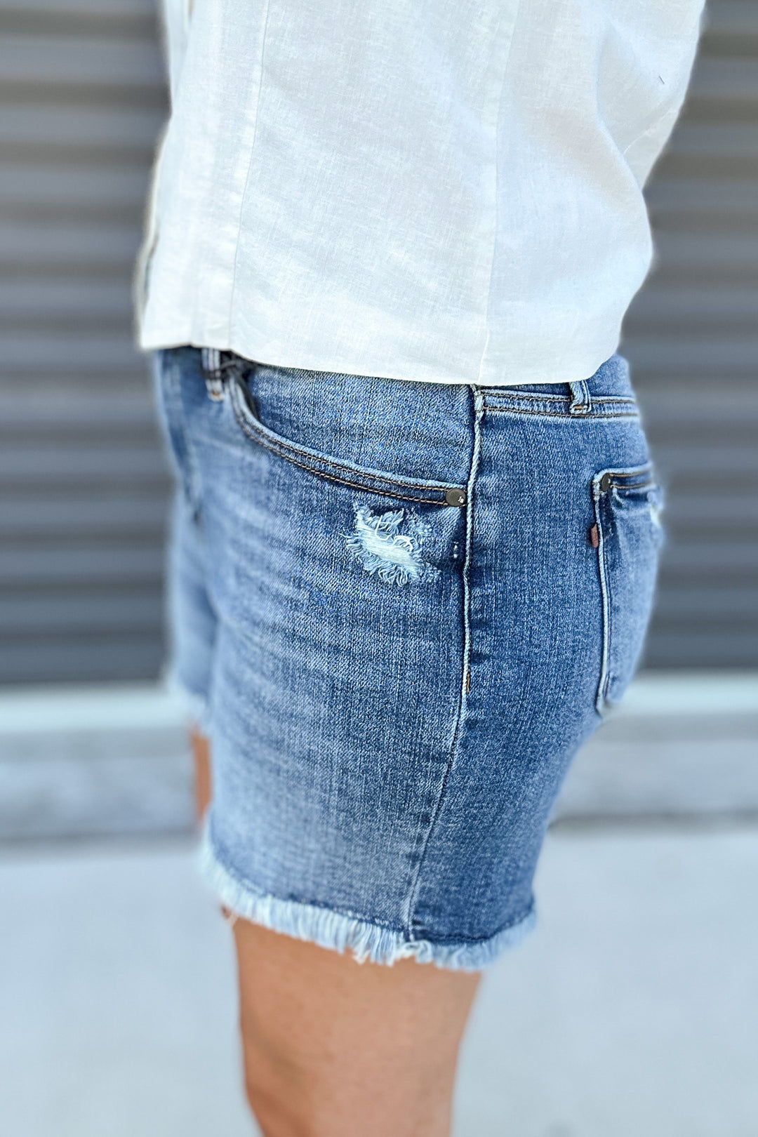 Judy Blue: High Wasted Fray Shorts