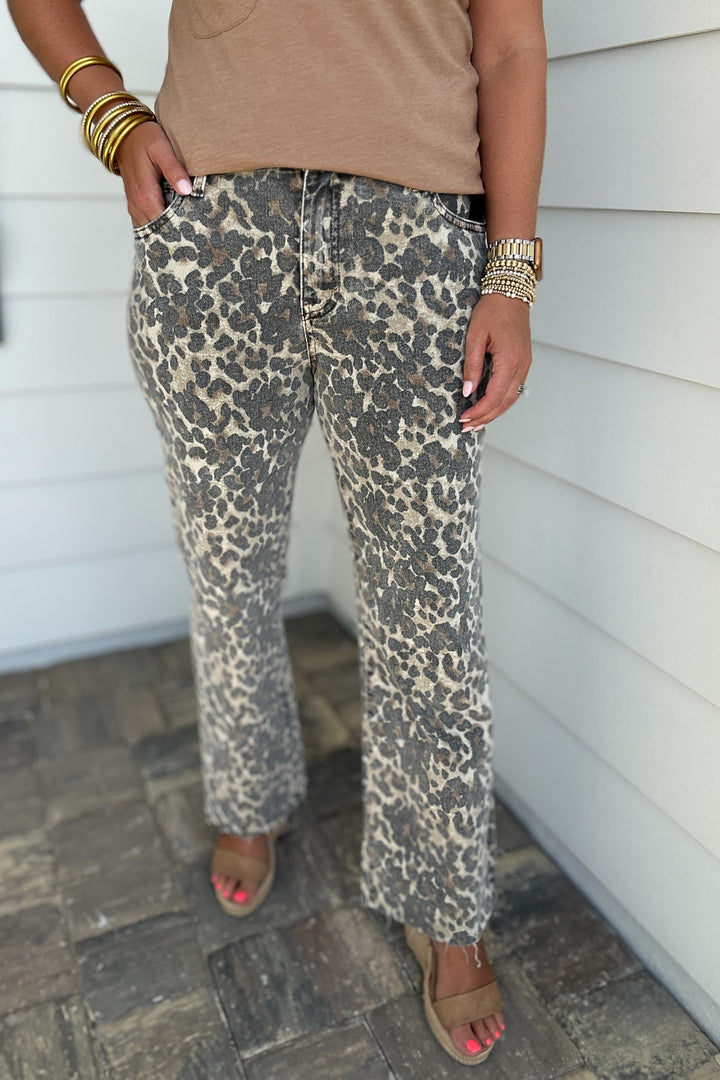 KUT: Kelsey High Rise Leopard Ankle Flare