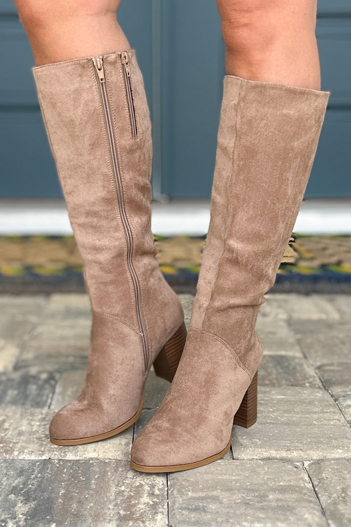 Chic Staple Knee-High Boots – Taupe