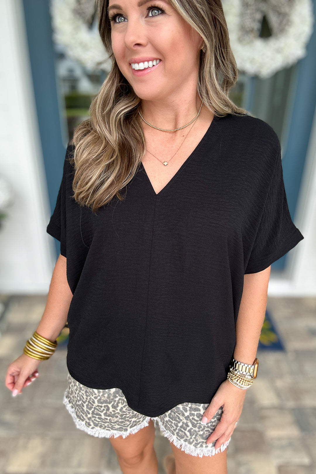 V-Neck Classic Top - Black