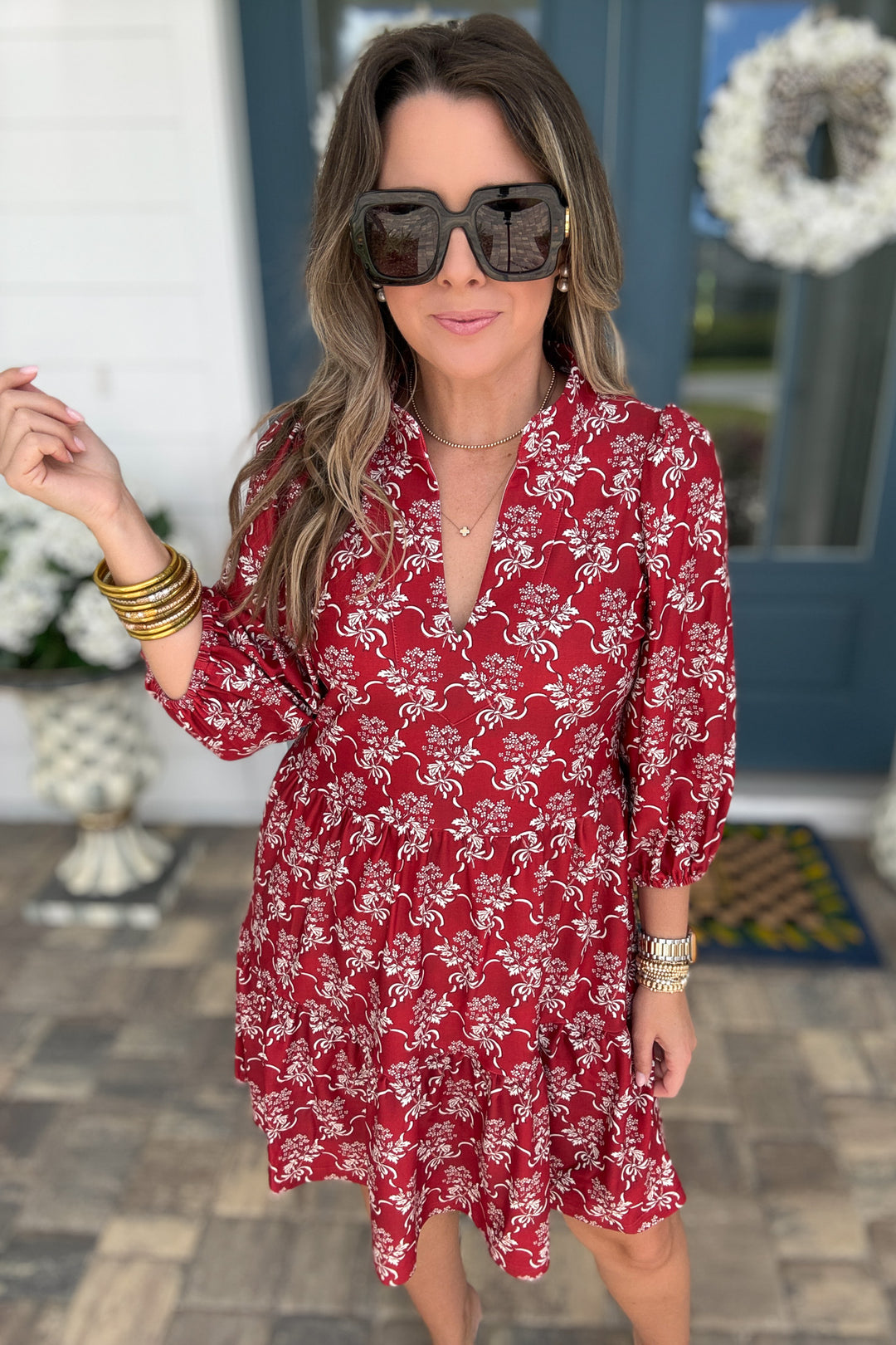 Smith & Quinn: The Tory - Ribbon Bouquet Red