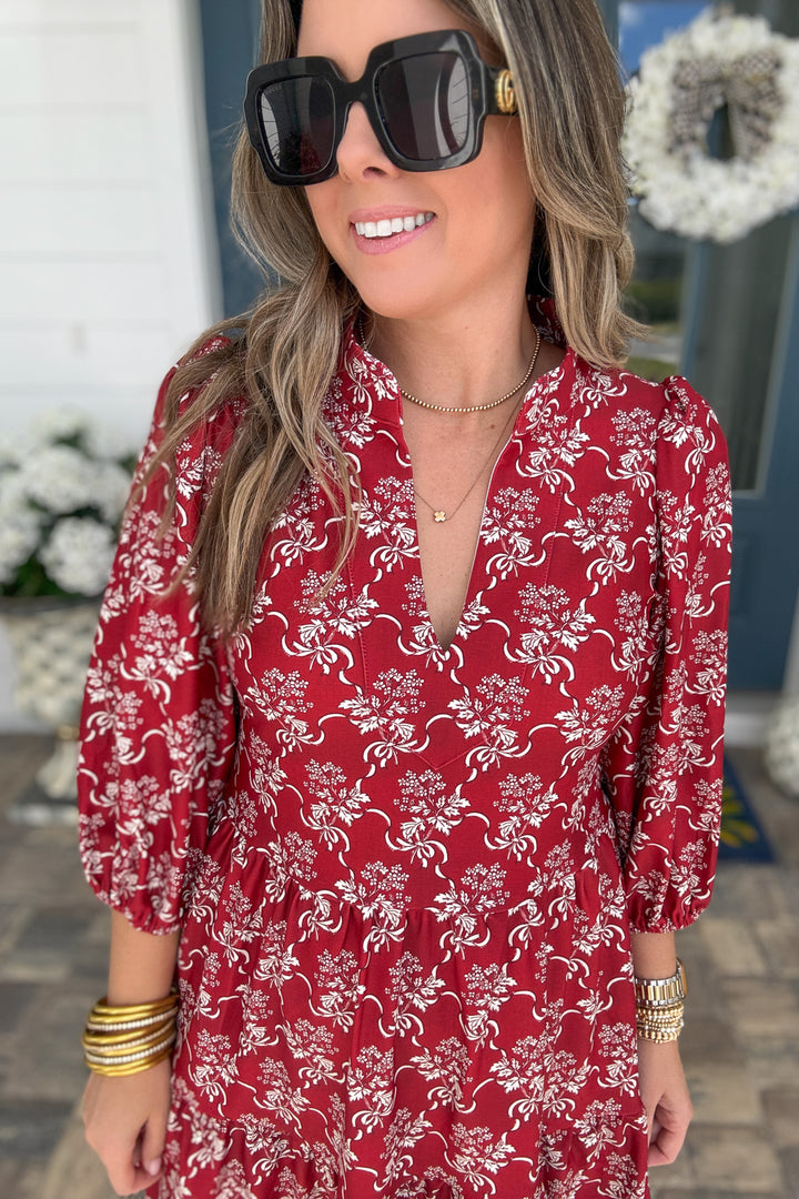 Smith & Quinn: The Tory - Ribbon Bouquet Red