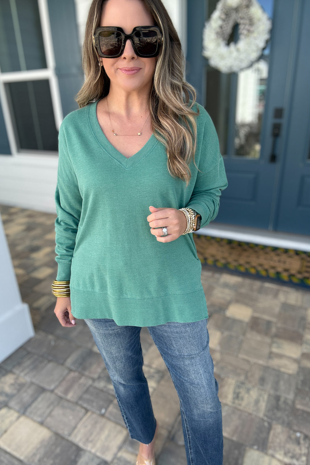 Z Supply: Modern V-Neck Weekender - Botanical Green