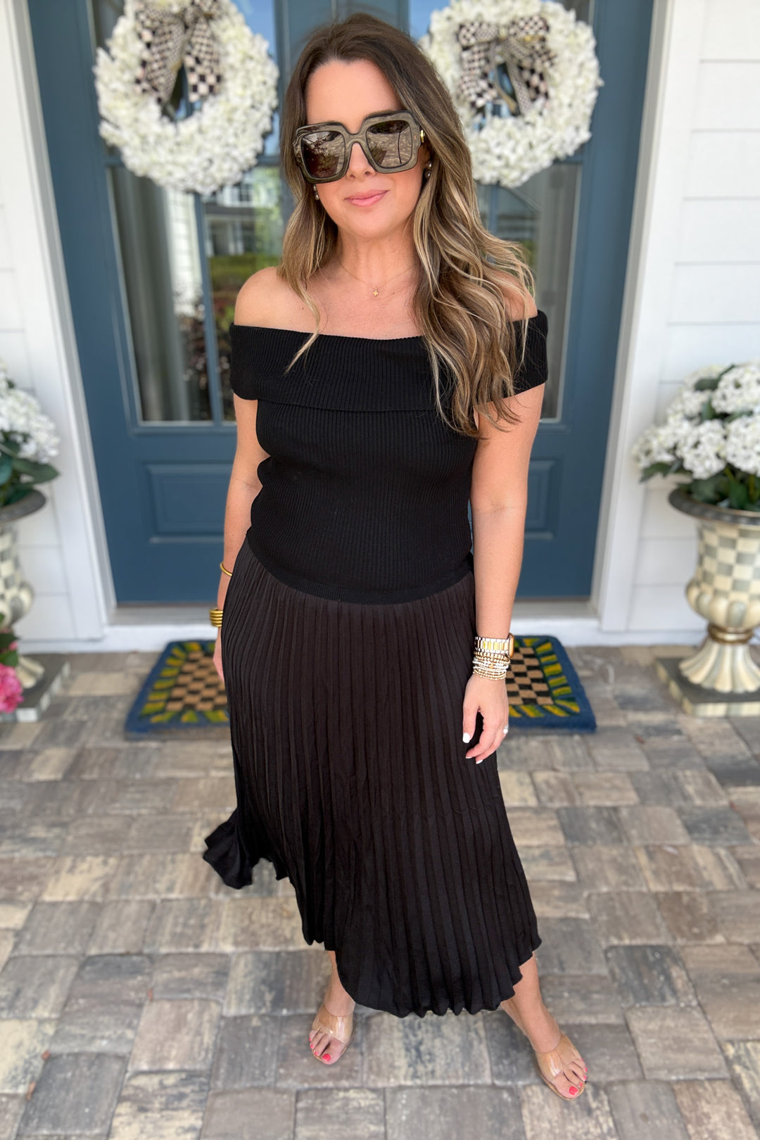 Ribbed Off The Shoulder Pleated Midi Dress - Black