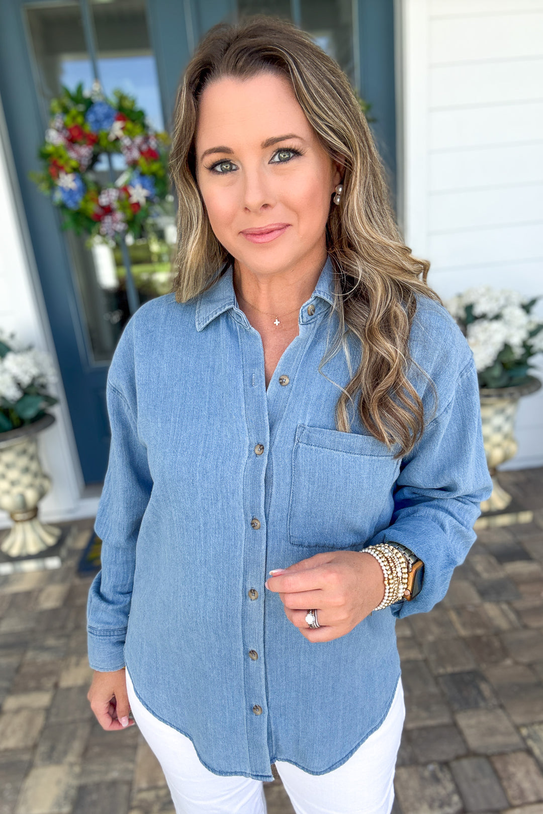Z Supply: The Perfect Twill Button Up - Classic Indigo