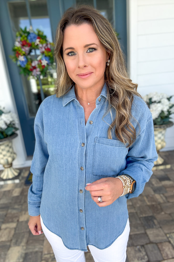 Z Supply: The Perfect Twill Button Up - Classic Indigo