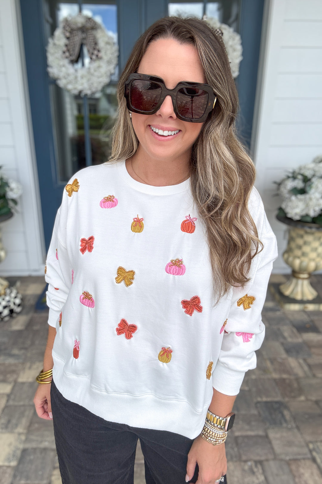 Mary Square: Millie Sweatshirt - Bow Pumpkins