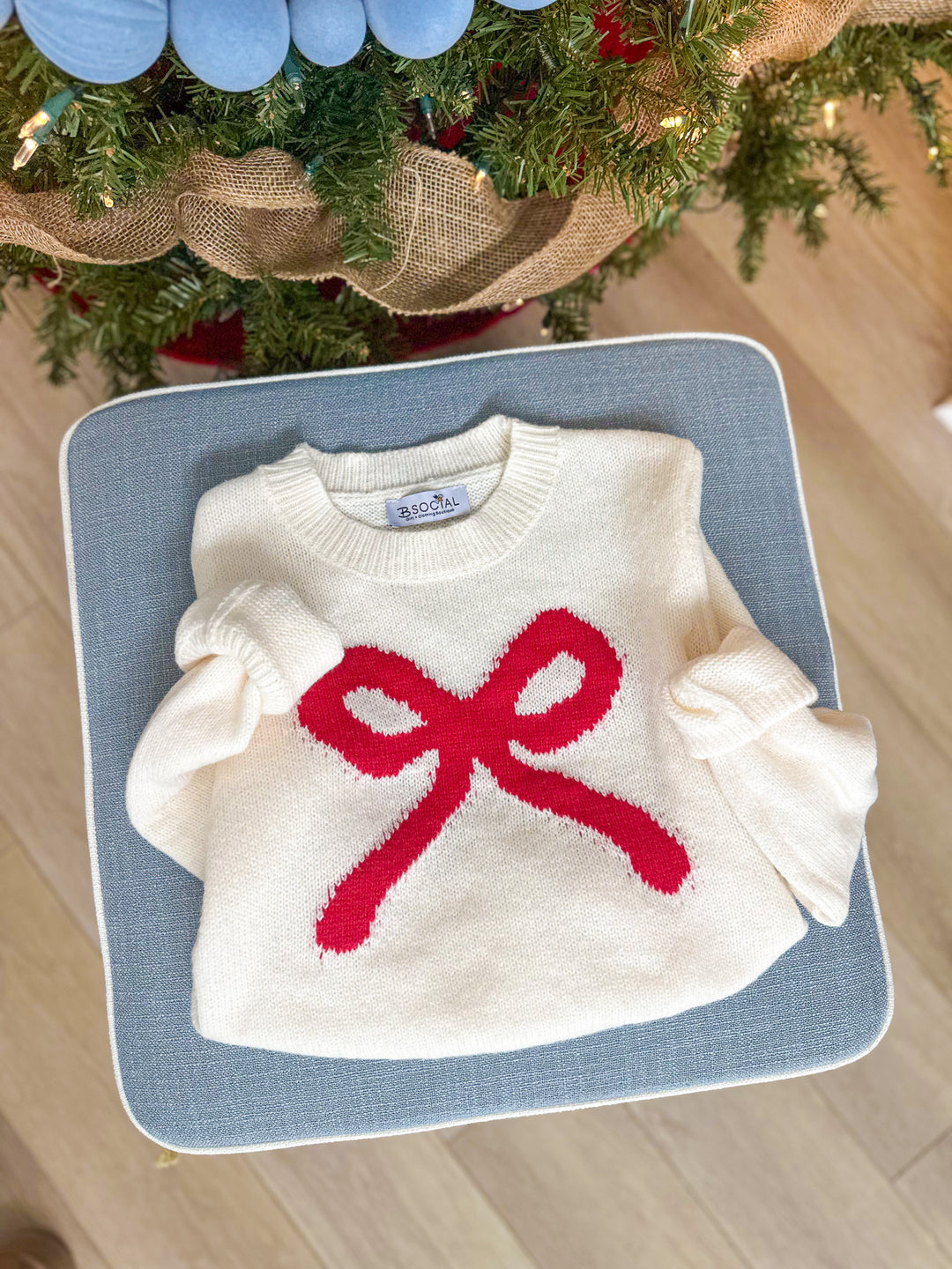 Sweet & Social Bow Sweater - Ivory