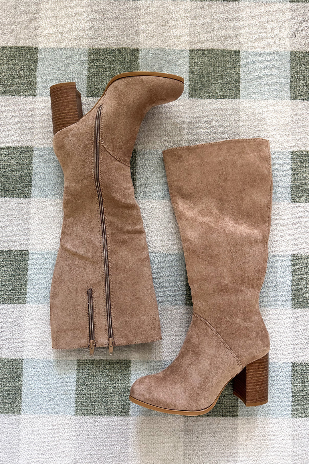 Chic Staple Knee-High Boots – Taupe