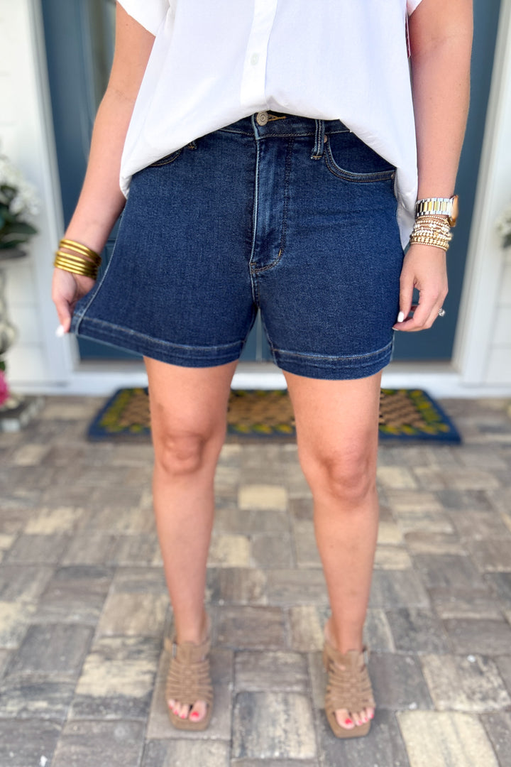 Judy Blue: Dark Wash High Waisted Tummy Control Shorts