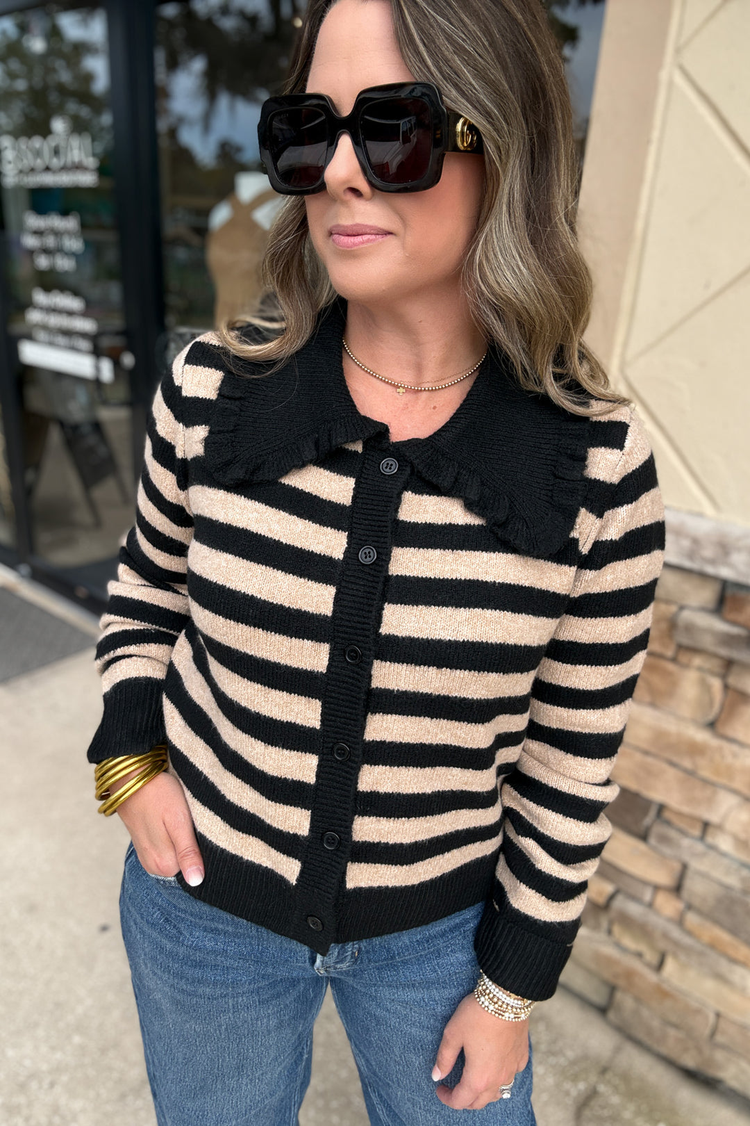 Scallop Meets Stripe Peter Pan Sweater - Mocha