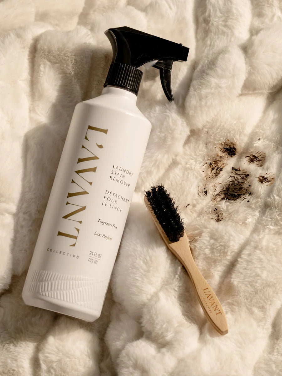 L'AVANT Collective: Laundry Stain Brush