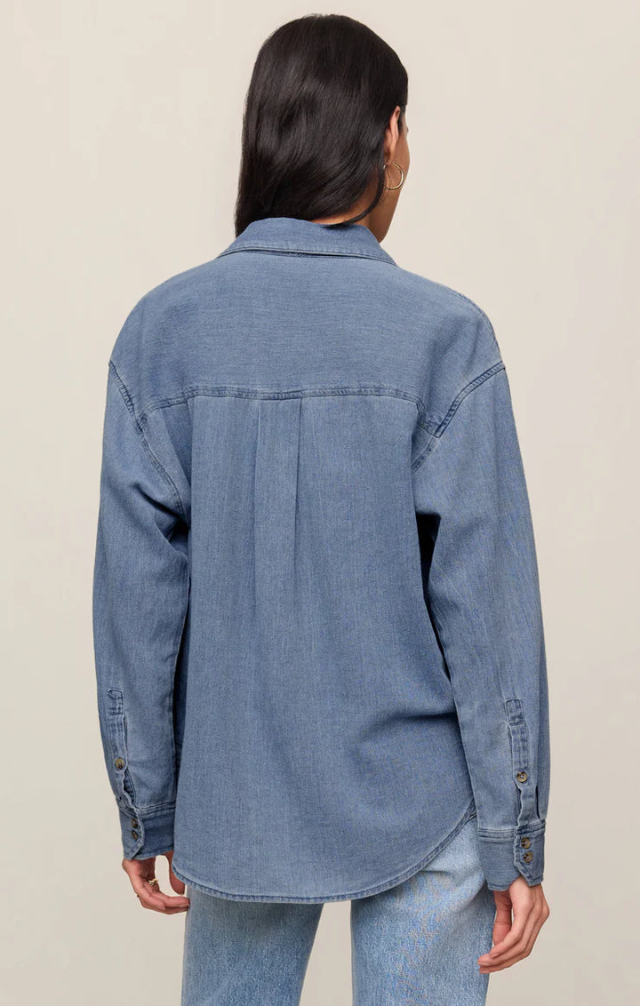 Z Supply: The Perfect Twill Button Up - Classic Indigo