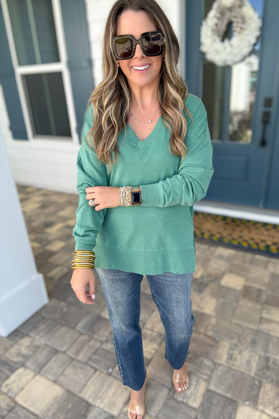 Z Supply: Modern V-Neck Weekender - Botanical Green