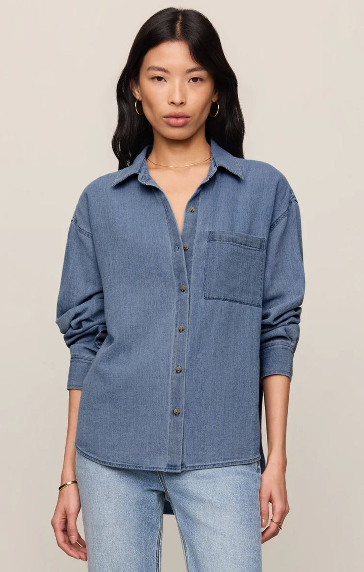 Z Supply: The Perfect Twill Button Up - Classic Indigo