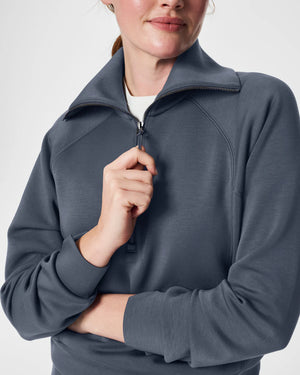 SPANX: AirEssentials Half Zip - Dark Storm