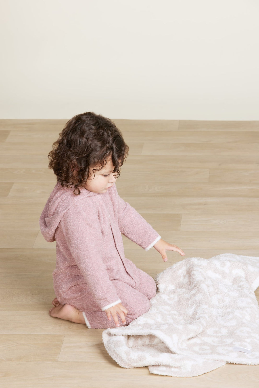 Barefoot Dreams: CozyChic® Barefoot in the Wild® Baby Blanket 30" x 32" - Stone/Cream