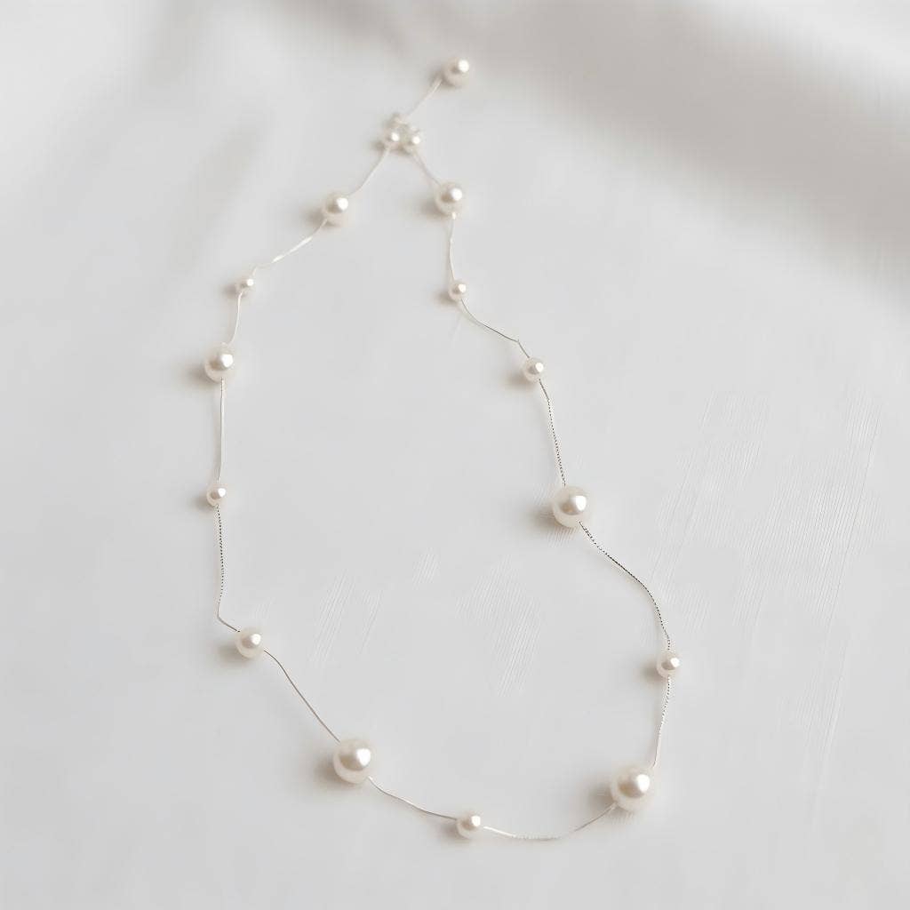 Vintage Inspired Glass Pearl Pendant Necklace