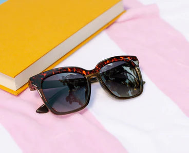 Peepers: Frenchy Polarized Sun - Green/Leopard Tortoise