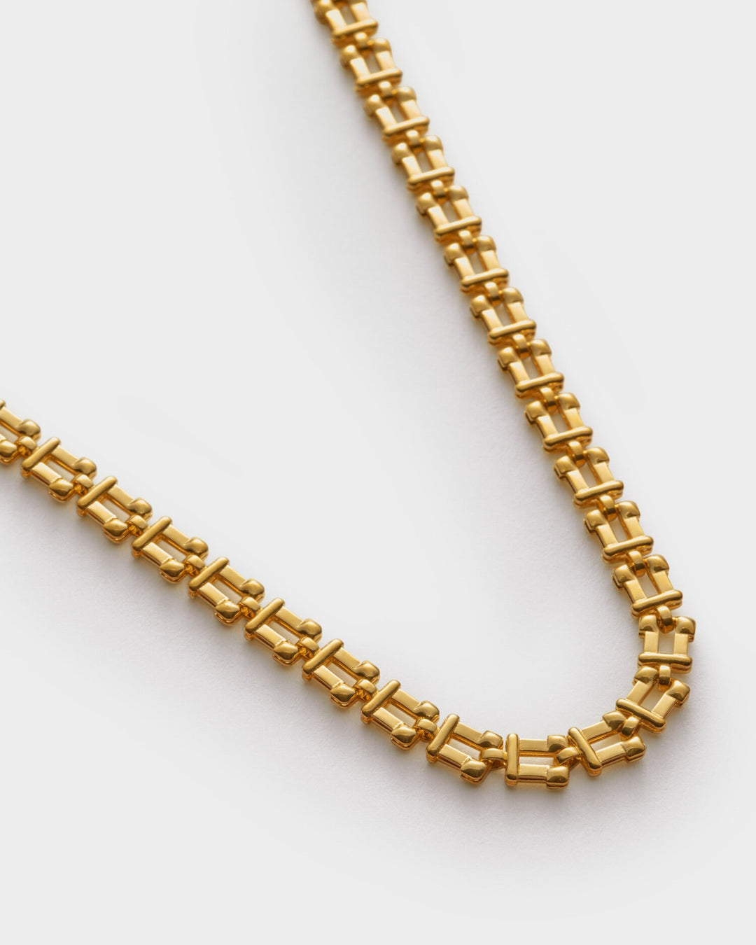Katie Loxton: Grecian Waterproof Gold Link Necklace