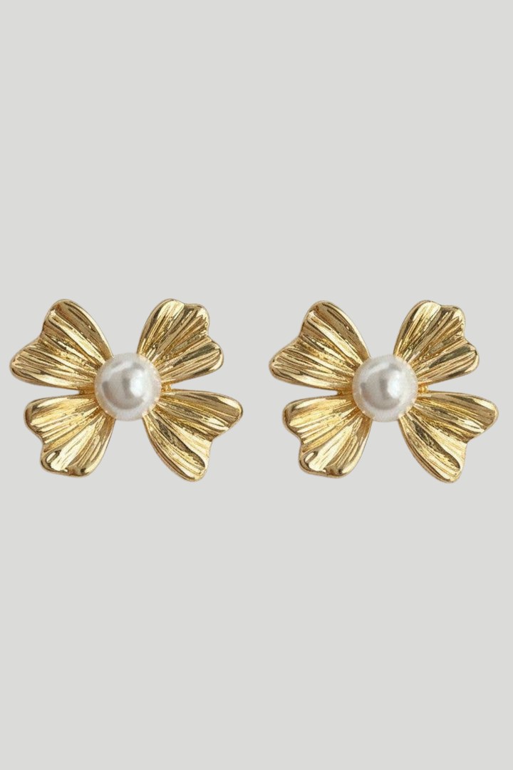 Floral Pearl Drop Earrings with Vintage Charm - B Social Boutique